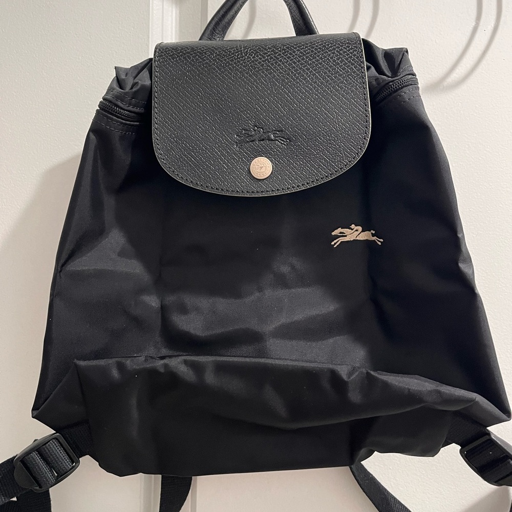 Longchamp Le Pliage Black Backpack with Black Leather Trim - Picture 3 of 11